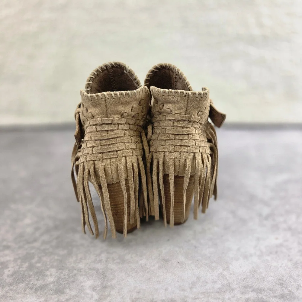Tan Suede Fringe Western Ankle Boots Buckle Whipstitch Pointed Toe Block Heel